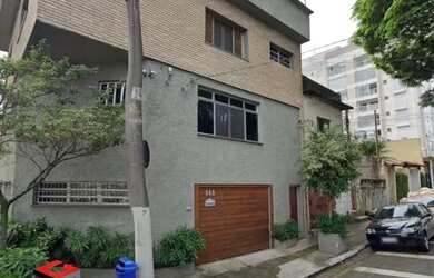 Imagem: A casa possui 3 Dormitórios, 5 Banheiros, 5 Vagas na garagem