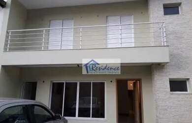 Imagem: A casa em condomínio possui 3 Dormitórios, 1 Banheiro, 2 Vagas