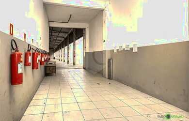 Imagem 5: Depósito para venda e locação com salas, banheiros e estacionamentos...
