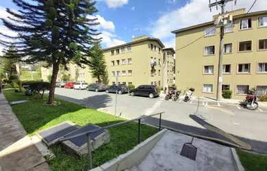 Imagem: O apartamento possui 3 Dormitórios, 1 Banheiro, 1 Vaga na garagem