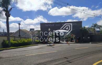 Imagem: A casa em condomínio possui 3 Dormitórios, 2 Banheiros, 4