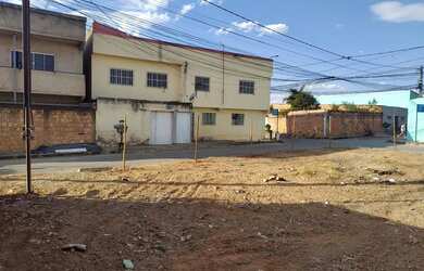 Imagem 1: Lote de esquina Arapoanga