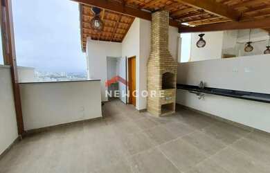 Imagem: A casa possui 2 Dormitórios, 3 Banheiros, 2 Vagas na garagem