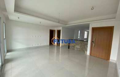 Imagem: O apartamento possui 4 Dormitórios, 5 Banheiros, 1 Vaga na