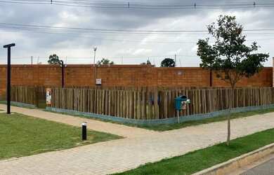 Imagem 4: Imóvel para venda com 200 metros quadrados em Jardim Residencial Villagio...