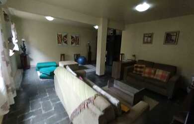 Imagem 7: //Linda Mansão no Parque das Laranjeiras