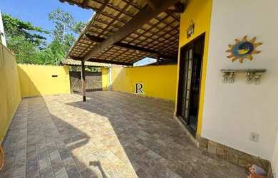 Imagem: A casa possui 2 Dormitórios, 2 Banheiros, 1 Vaga na garagem