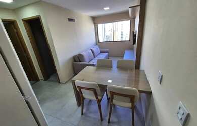 Imagem: O apartamento possui 1 Dormitório, 1 Banheiro, 1 Vaga na garagem