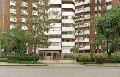 Imagem: O apartamento possui 3 Dormitórios, 3 Banheiros, 2 Vagas na