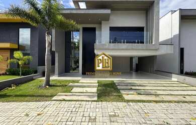 Imagem: A casa em condomínio possui 5 Dormitórios, 5 Banheiros, 4