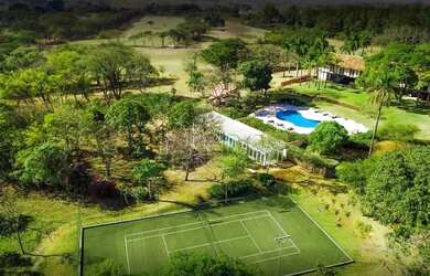 Imagem: O terreno possui 438m² de Área e está localizado em Tanquinho