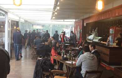 Imagem 4: Restaurante no água verde