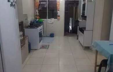 Imagem: A casa em condomínio possui 2 Dormitórios, 1 Banheiro, 2 Vagas