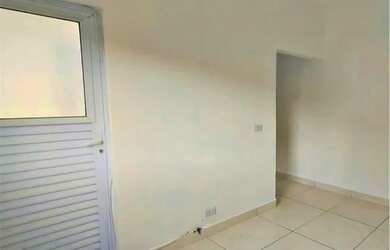 Imagem 2: Casa para Locação na Freguesia do Ó, Zona Norte de São Paulo com 3 Quartos por R$ 1.017,0