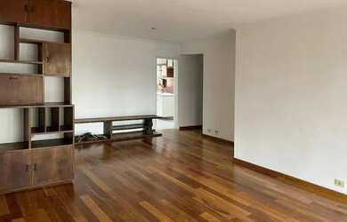 Imagem: O apartamento possui 3 Dormitórios, 2 Banheiros, 2 Vagas na