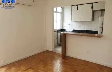 Imagem: O apartamento possui 1 Dormitório, 1 Banheiro, 50m² de Área