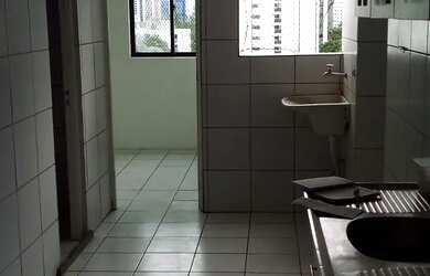 Imagem 5: ALUGO APARTAMENTO 3 QT DEP. ESPINHEIRO R$2700,00. 9.8645.3325 JERO FREGAPANE...