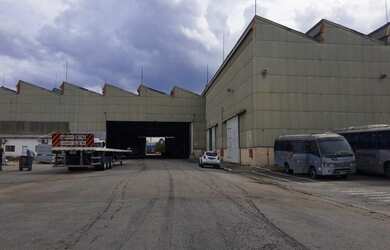 Imagem 3: Galpão/Depósito/Armazém para aluguel tem 2200 metros quadrados