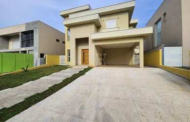 Imagem: A casa em condomínio à venda possui 4 Dormitórios, 5 Banheiros