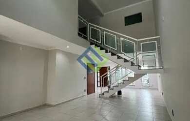 Imagem: A casa possui 3 Dormitórios, 5 Banheiros, 5 Vagas na garagem