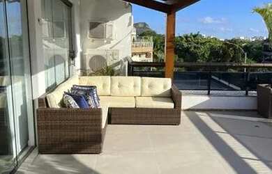 Imagem: O apartamento na cobertura possui 4 Dormitórios, 5 Banheiros