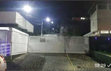 Imagem 1: Terreno plano. 200m² de Área