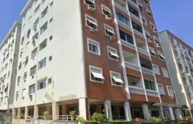 Imagem: O apartamento possui 1 Dormitório, 1 Banheiro, 1 Vaga na garagem