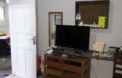 Imagem: A casa possui 1 Dormitório, 1 Banheiro e 38m² de Área e está