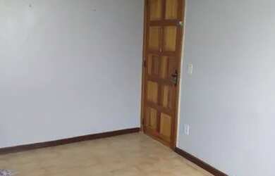 Imagem: Alugo Apartamento Estrada do Gabinal n 1801 2 quartos em Freguesia