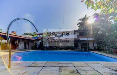 Imagem: A casa em condomínio possui 4 Dormitórios, 4 Banheiros, 3