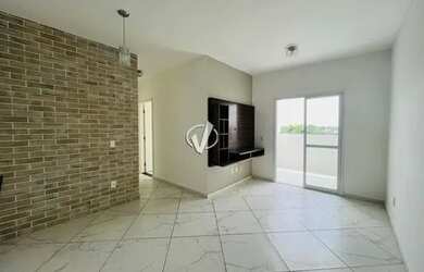 Imagem: O apartamento possui 2 Dormitórios, 2 Banheiros, 1 Vaga na