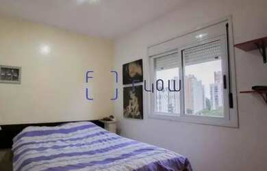 Imagem: O apartamento possui 1 Dormitório, 2 Banheiros, 2 Vagas na