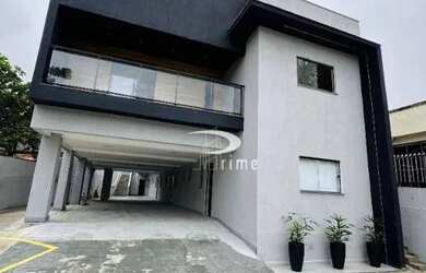 Imagem: O studio possui 1 Dormitório, 1 Banheiro, 33m² de Área e