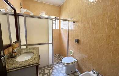 Imagem 8: Casa muito bem localizada no Centro de Criciúma