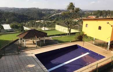 Imagem: A fazenda possui 4.000m² de Área e está localizado em Chácaras