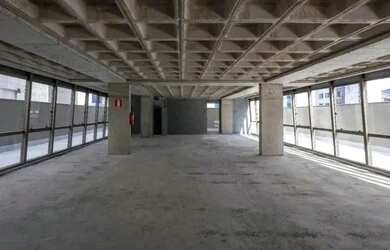 Imagem: Sala para alugar 638,25m² - Lourdes