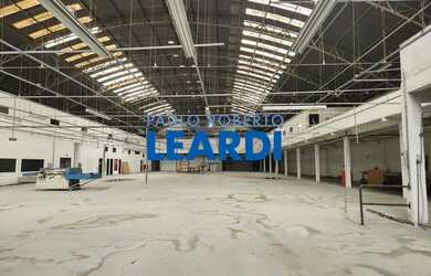 Imagem: O depósito possui 4.600m² de Área e está localizado em