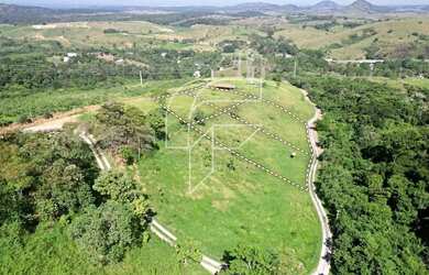 Imagem: O terreno possui 1.000m² de Área e está localizado em Comunidade