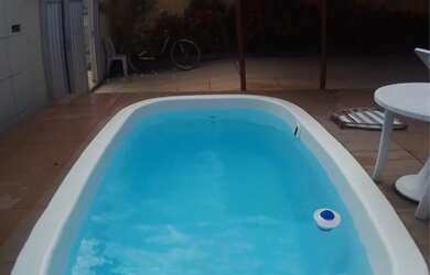 Imagem 4: Portal de Arembepe. Piscina, Churrasqueira, Acomodam 10 pessoaseGuarda...