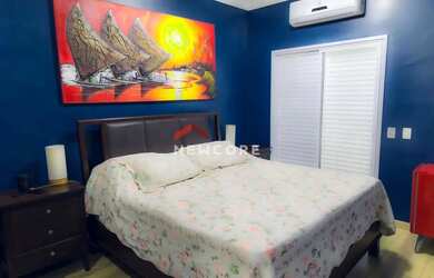 Imagem: A casa em condomínio possui 4 Dormitórios, 5 Banheiros, 4