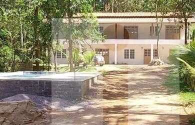 Imagem: A casa em condomínio possui 3 Dormitórios, 4 Banheiros, 5