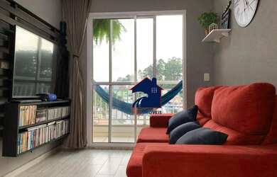 Imagem: O apartamento possui 2 Dormitórios, 1 Banheiro, 1 Vaga na garagem