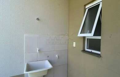 Imagem 6: Casa para venda com 2 dormitórios e 2 vagas de garagem no Residencial...