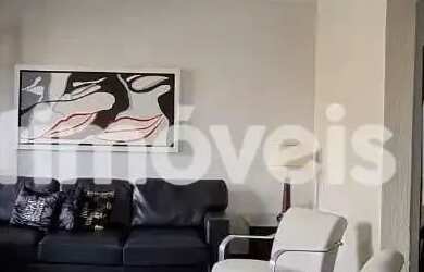 Imagem: A casa possui 5 Dormitórios, 4 Banheiros, 5 Vagas na garagem