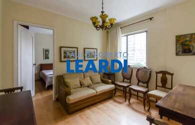 Imagem: O apartamento possui 1 Dormitório, 1 Banheiro, 40m² de Área