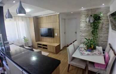 Imagem: O apartamento possui 2 Dormitórios, 1 Banheiro, 1 Vaga na garagem