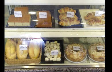 Imagem 4: Padaria itaquera. 250m² de Áreae5 Vagas na garagem