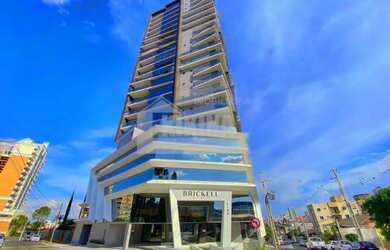 Imagem: O apartamento possui 3 Dormitórios, 1 Banheiro, 262m² de Área