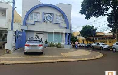 Imagem: O depósito possui 1 Vaga na garagem, 28m² de Área e está