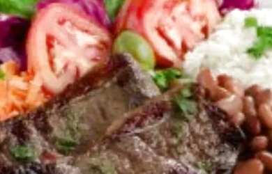 Imagem: O depósito possui 5 Vagas na garagem, 75m² de Área e está